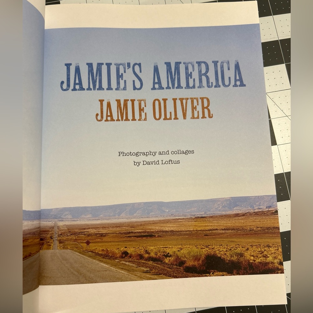 Jamie's America: Easy Twists on Great American Classics, and More Jamie Oliver - Picture 2 of 7